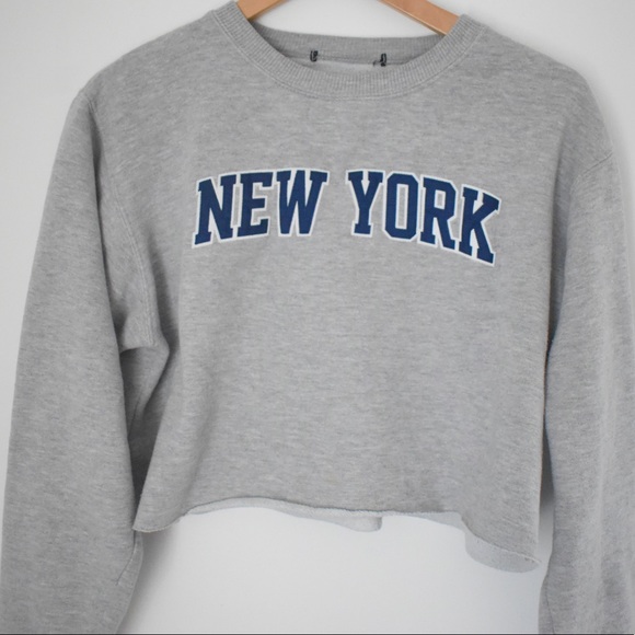 ❗️SOLD❗️NY Crewneck - Picture 2 of 5